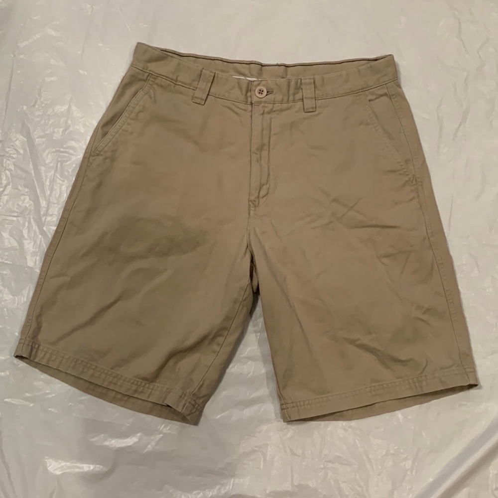Calvin Klein Khaki Men’s Flat Front Shorts Size 33”